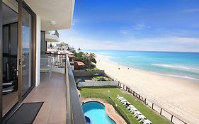 Spindrift On The Beach - Absolute Beachfront